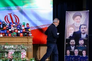 5067404 IMG 6251 - چهاردهمین رئیس جمهور ایران - سامانه ویکی تک پلاس